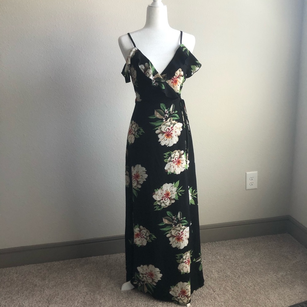 Floral Wrap Maxi Dress (US 4)